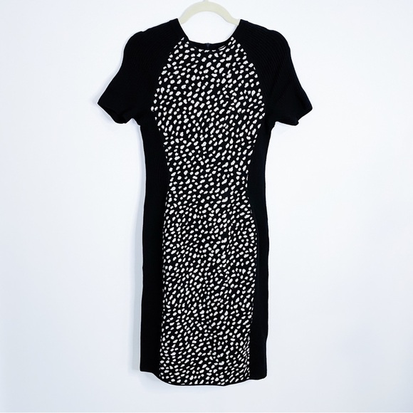 Tory Burch Dresses & Skirts - Tory Burch - Printed Dress